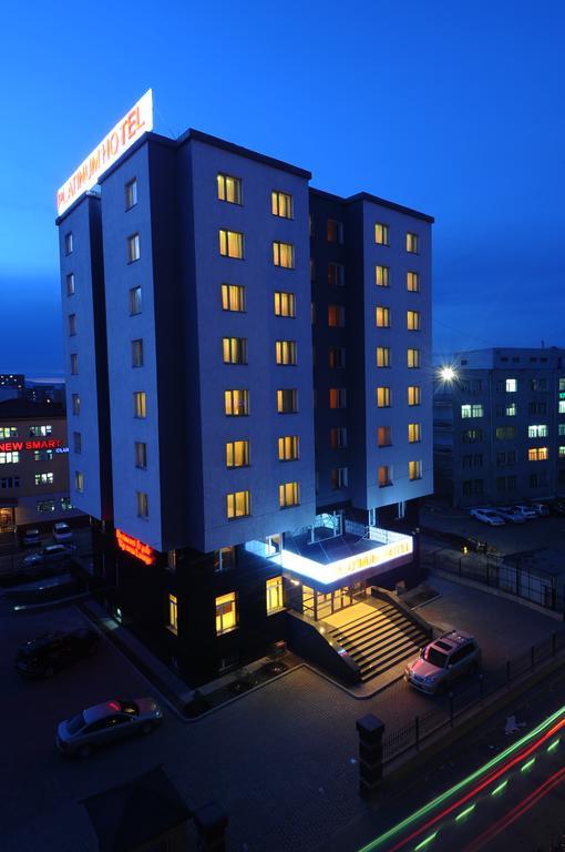 Platinum Hotel อูลานบาตอร์ ภายนอก รูปภาพ